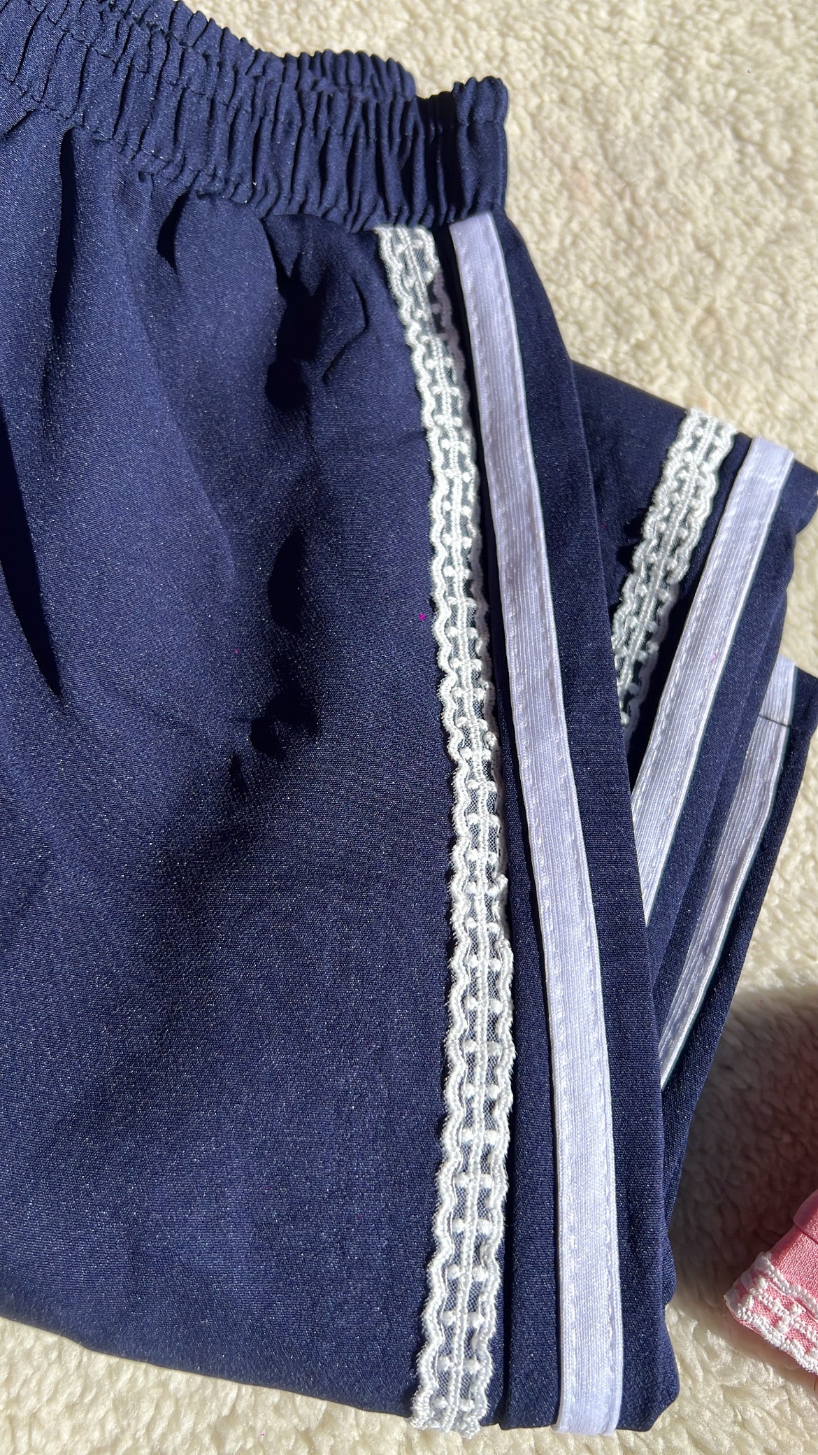 🌷 Pantalón Fresco Acampanado con Encaje 🌷