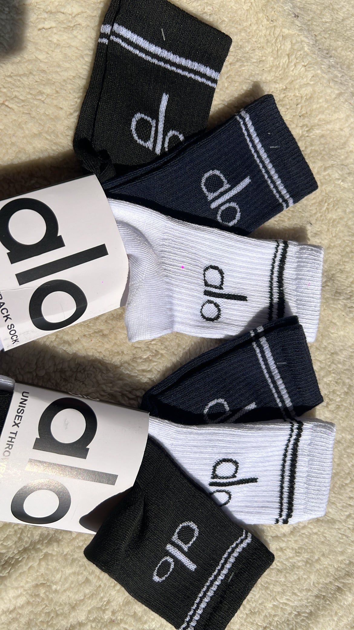 3 pares de calcetines Alo azul marino/ blanco/ negro 🖤