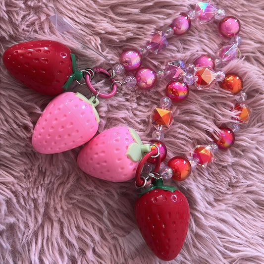 Llavero Bálsamos fresitas 🍓