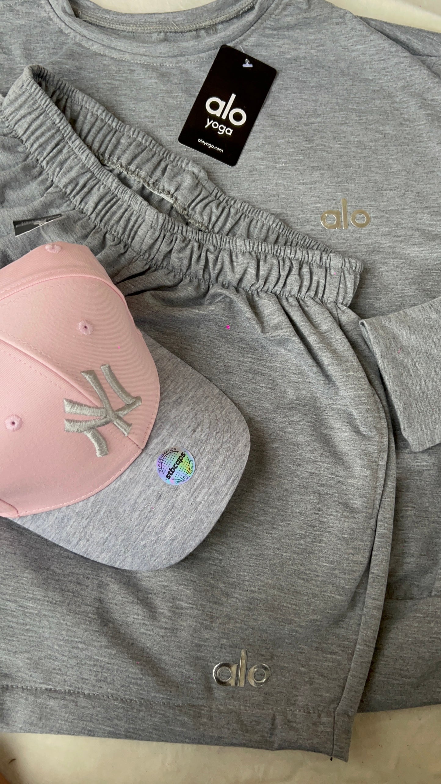 Conjunto Alo 2 piezas (sudadera y short)