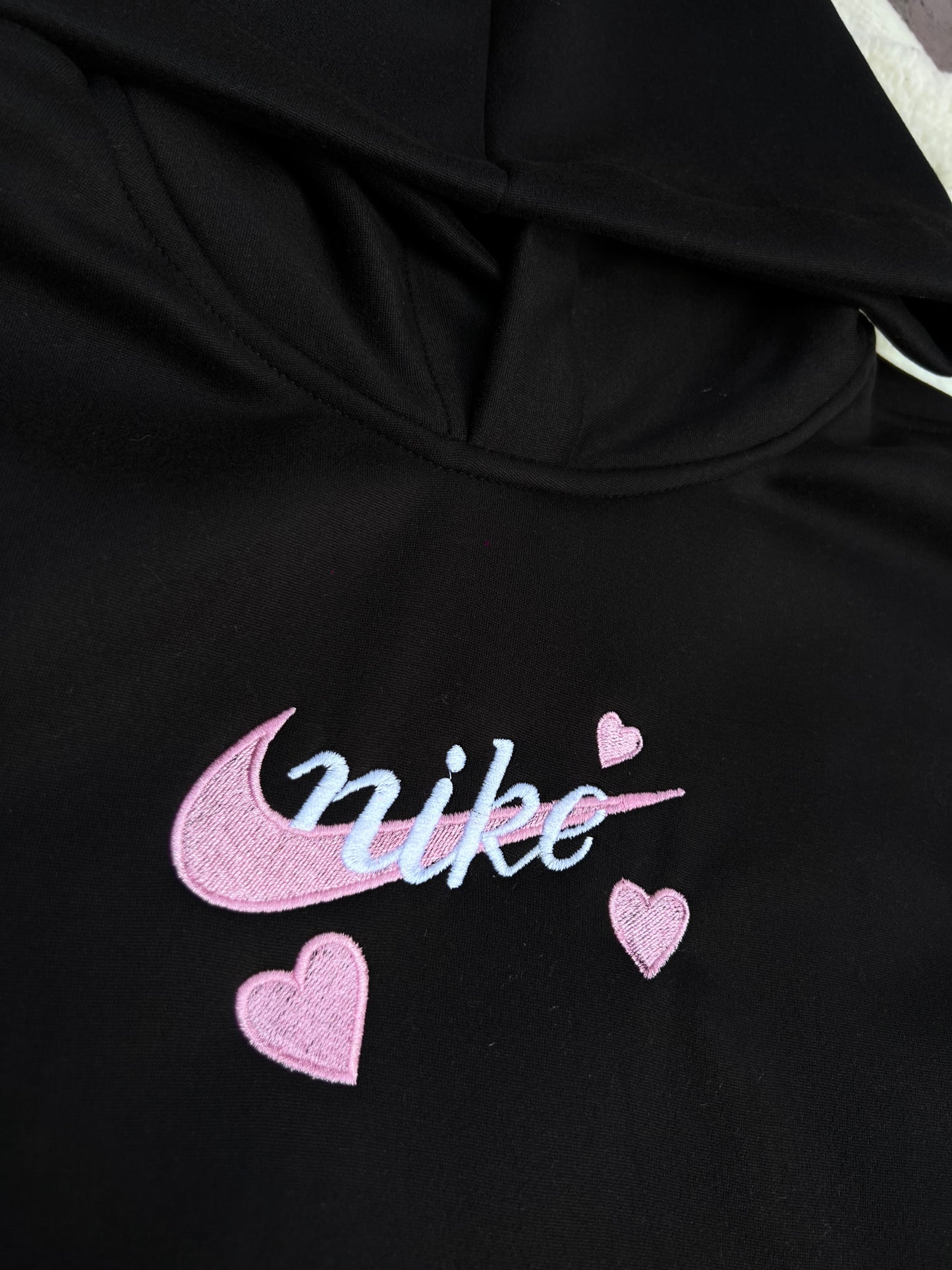 Sudadera Nike Corazon Negra 🖤