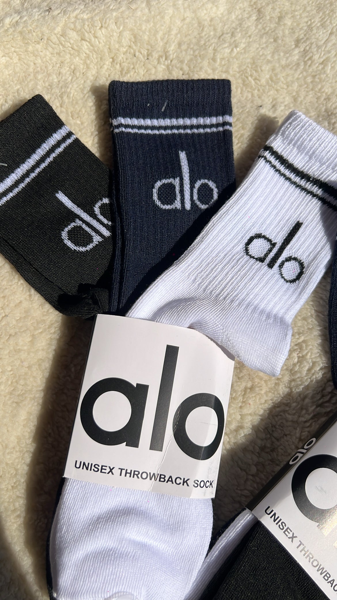 3 pares de calcetines Alo azul marino/ blanco/ negro 🖤