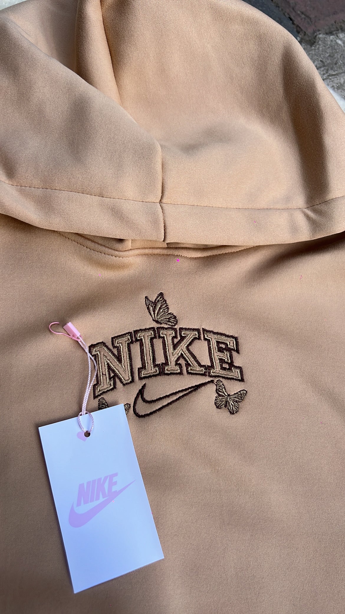 Sudadera Nike Mariposas Beige 🤎