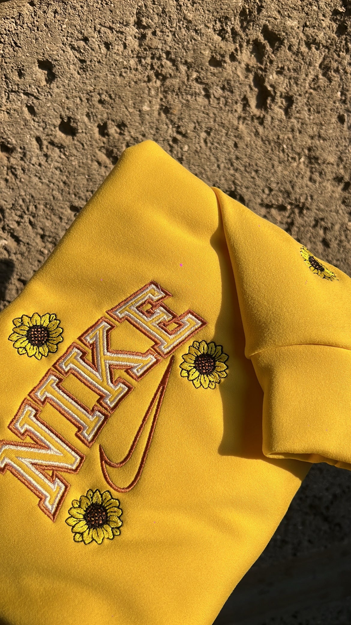 Sudadera Nike Girasoles Amarilla 🌻💛