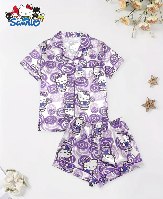 Pijama Satinada Morada son dos y una no tiene talla