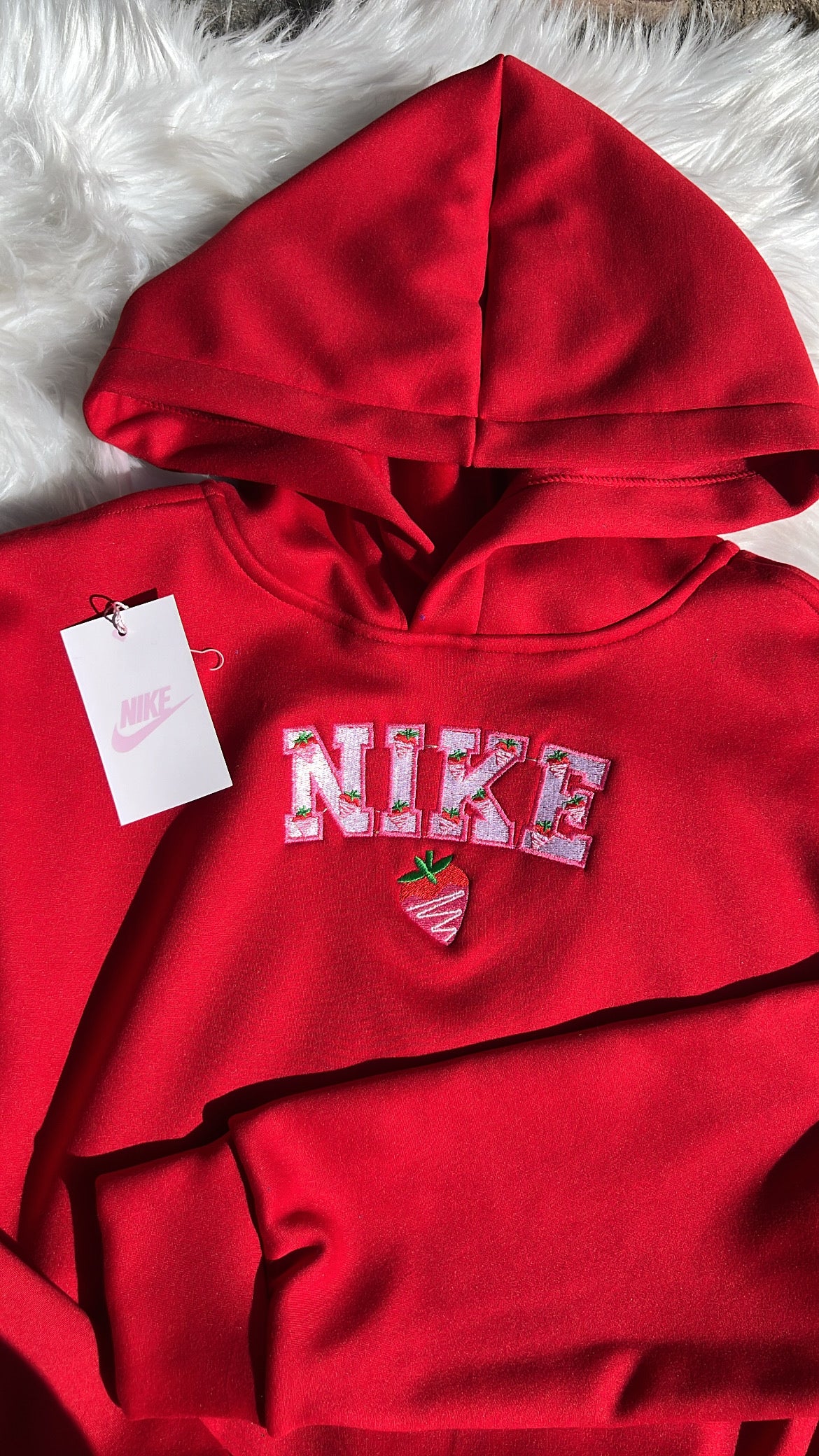 Sudadera Bordada Fresitas 🍓