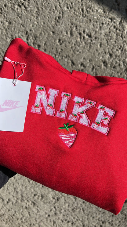 Sudadera Bordada Fresitas 🍓