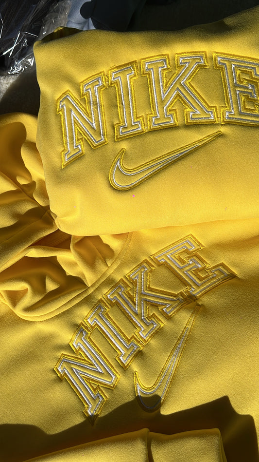 Sudadera Nike Amarilla 💛