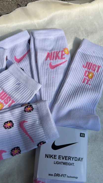 3 pares de calcetines Nike Flores 🌺 💖