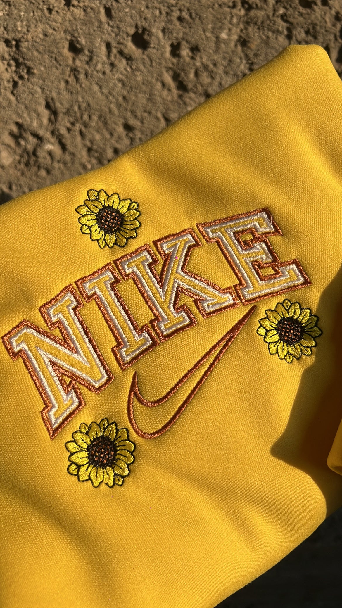 Sudadera Nike Girasoles Amarilla 🌻💛
