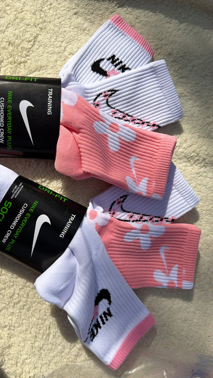 3 pares de calcetines Nike flores pink 🌸